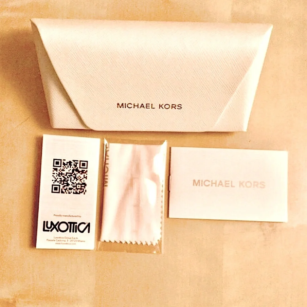 Michael Kors Clamshell Sunglasses/Eyeglasses Case